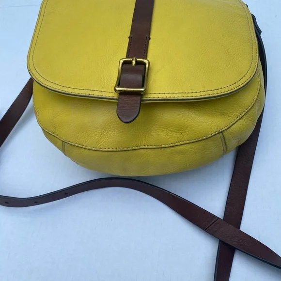 Yellow Leather Crossbody Bag - Picture 5 of 16